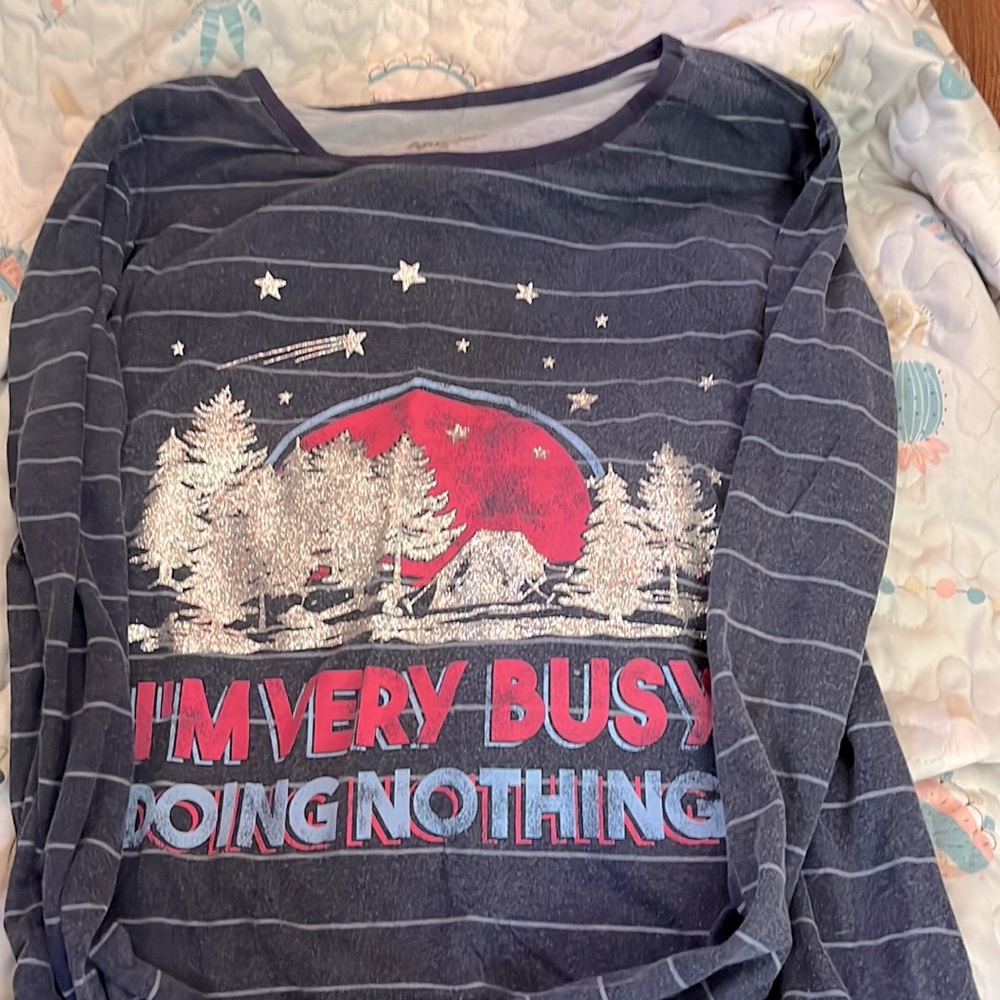 This a regular tshirt